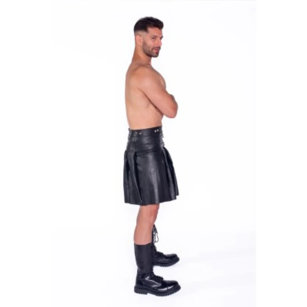 Prowler RED Leather Kilt Size 34-36 - Image 2