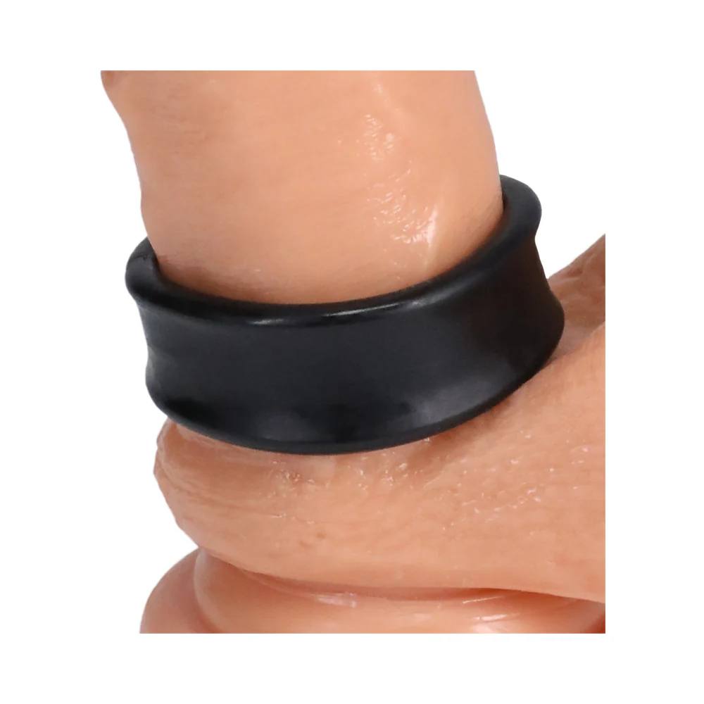 Rock Solid Convex Black C Ring in a Clamshell - Image 6